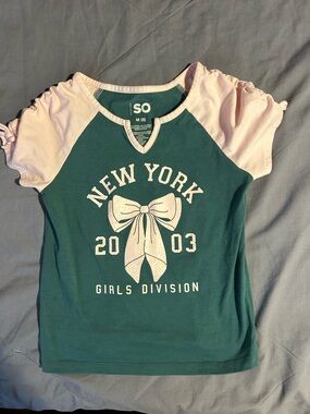 SO Girls' New York Bow Tee - Teal & Light Pink size medium 8